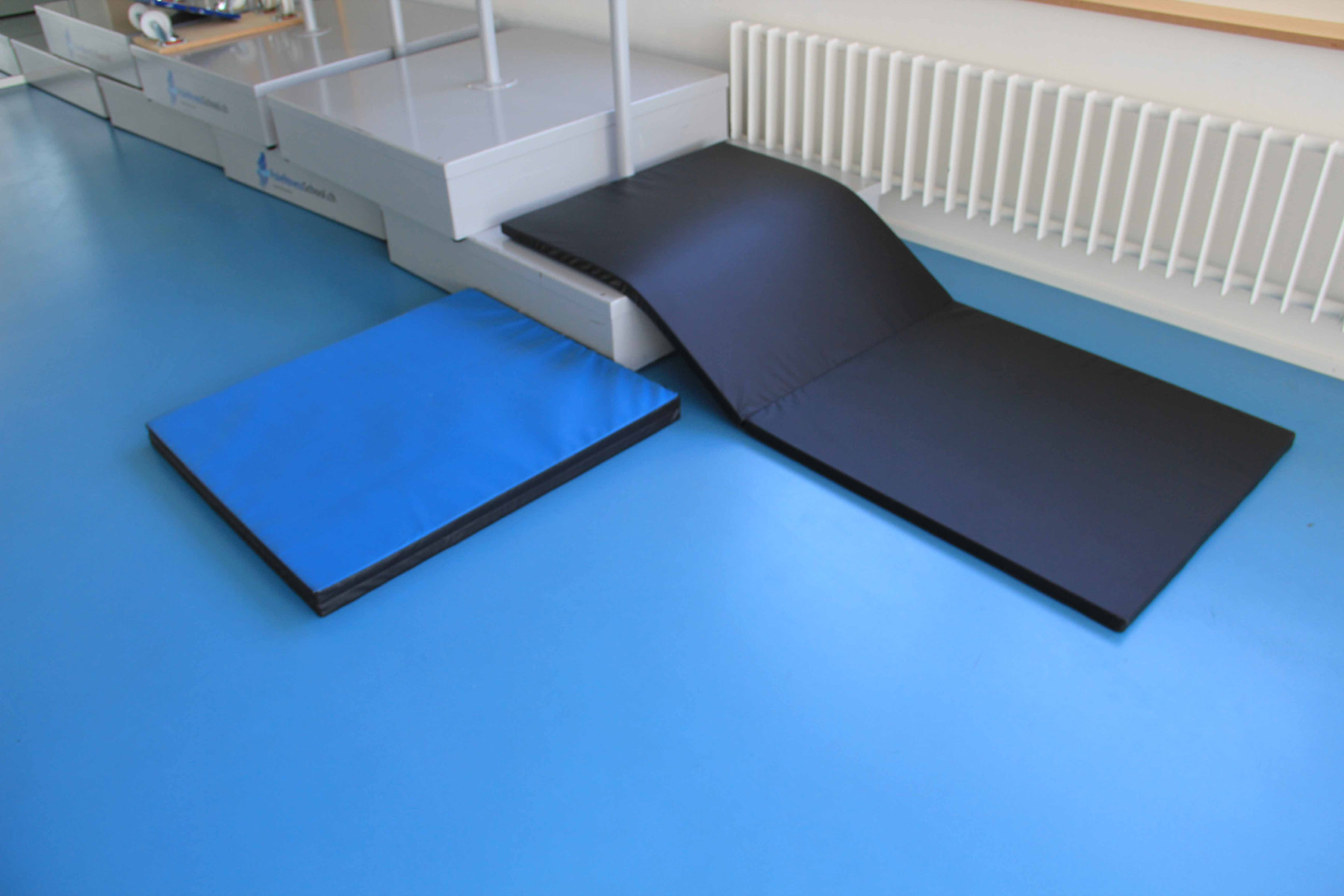 Swiss Diamond Pole Dance Mats